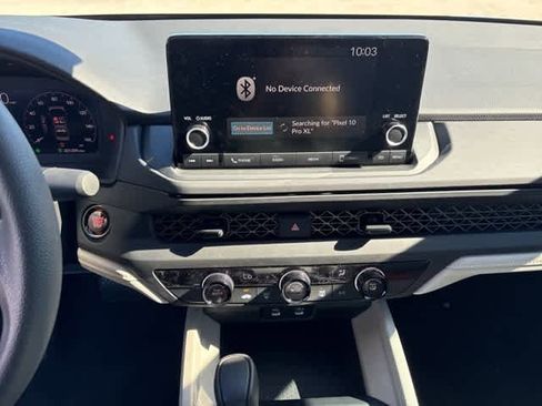 Used 2025 Honda Accord LX image 19