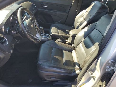 Used 2014 Chevrolet Cruze LTZ image 17