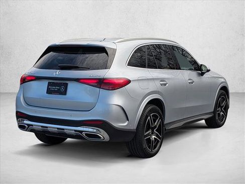 Certified 2025 Mercedes-Benz GLC 300 4MATIC image 5