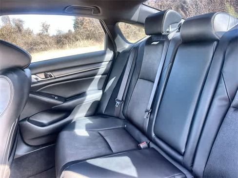 Certified 2018 Honda Accord Sport image 14