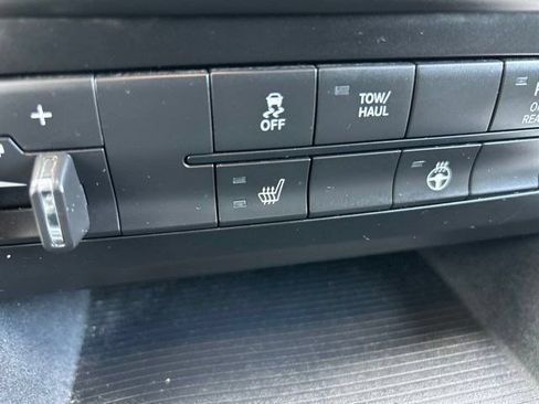 Used 2017 RAM 1500 Big Horn AWD/4WD image 32