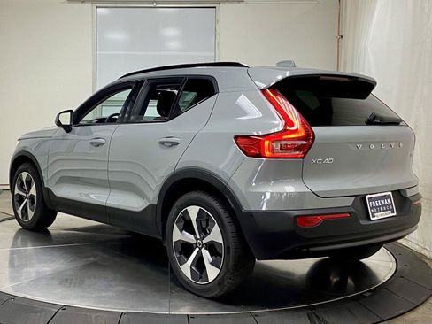 Used 2026 Volvo XC40 B5 Plus AWD/4WD image 7