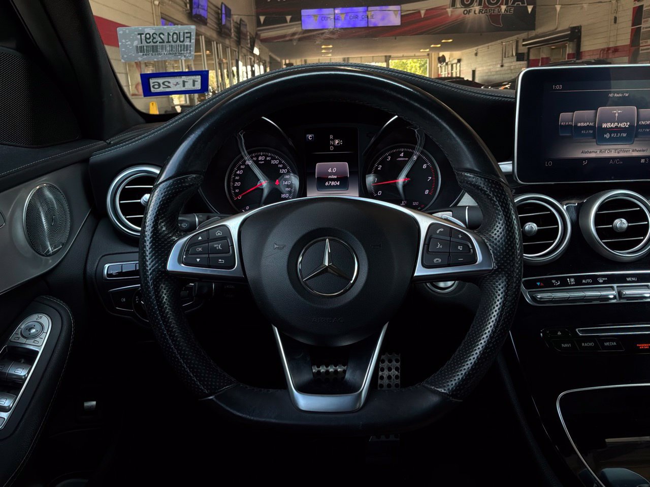 Used 2015 Mercedes-Benz C 400 4MATIC image 45
