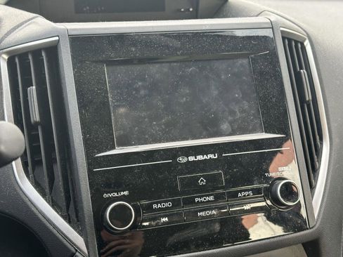 Used 2018 Subaru Impreza 2.0i image 12