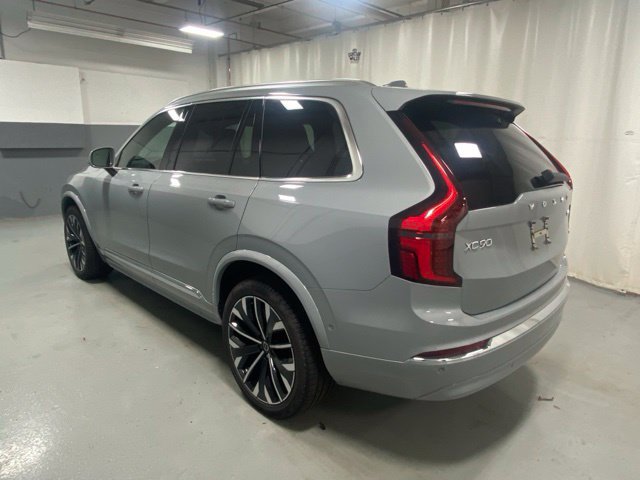 Used 2026 Volvo XC90 B6 Plus AWD/4WD image 2