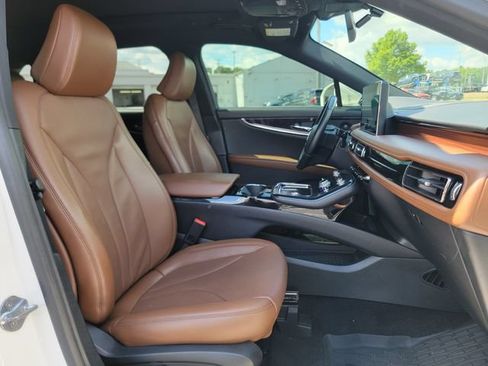 Certified 2023 Lincoln Nautilus Reserve w/ Equipment Group 201A AWD/4WD image 24