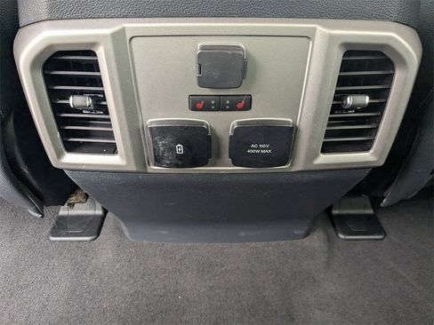 Used 2022 Ford F250 Lariat w/ Lariat Ultimate Package image 19