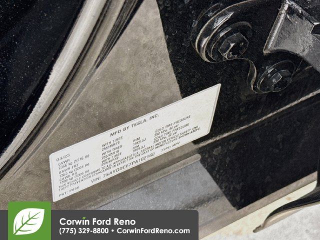 Used 2023 Tesla Model Y AWD image 30