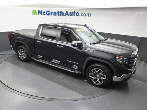 Used 2023 GMC Sierra 1500 SLT w/ SLT Premium Plus Package AWD/4WD image 3