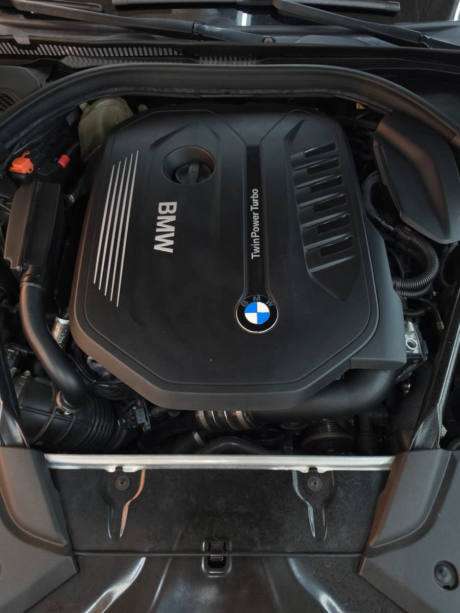 Used 2018 BMW 540i RWD image 25