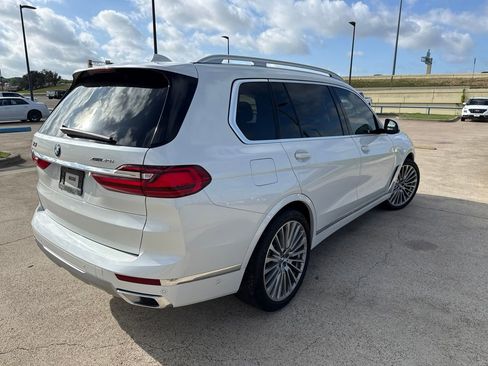 Used 2020 BMW X7 xDrive40i w/ Premium Package AWD/4WD image 11