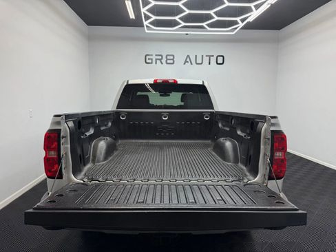 Used 2016 Chevrolet Silverado 1500 Custom w/ Custom Convenience Package AWD/4WD image 7