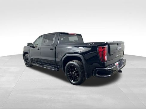 Used 2022 GMC Sierra 1500 Elevation w/ LPO, Elevation Black Package image 4