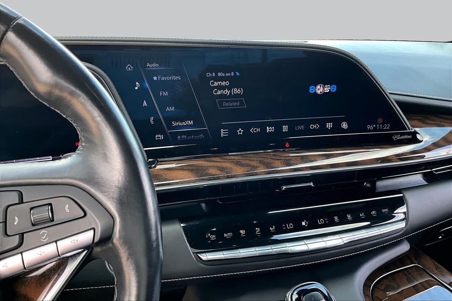 Used 2022 Cadillac Escalade Premium Luxury Platinum AWD/4WD image 6