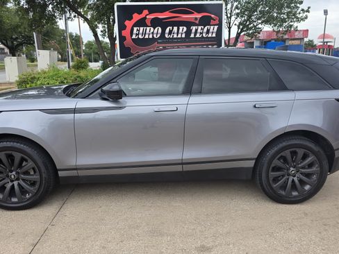 Used 2021 Land Rover Range Rover Velar S AWD/4WD image 8