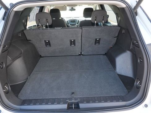 Used 2019 Chevrolet Equinox LT image 27