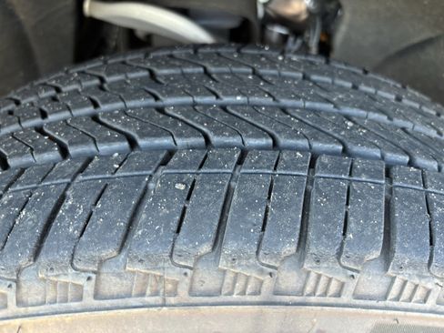 Used 2024 Chevrolet Tahoe RST w/ Luxury Package image 13