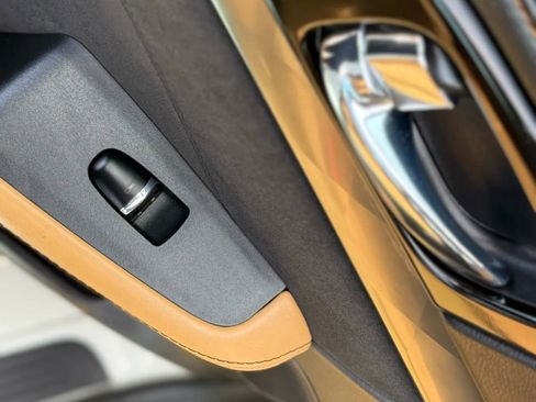 Used 2016 Nissan Maxima SR image 32