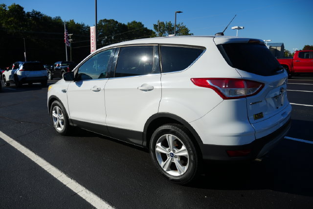 Used 2016 Ford Escape SE FWD image 15
