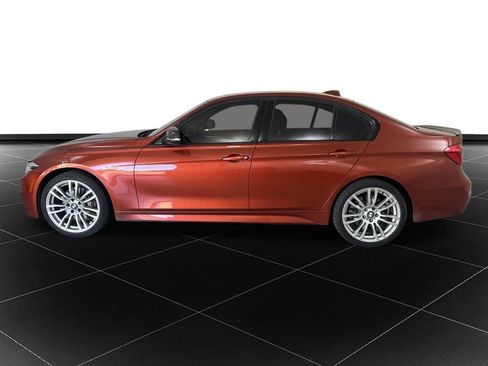 Used 2018 BMW 330i xDrive Sedan image 2