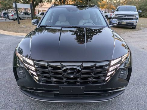 Used 2022 Hyundai Tucson Limited image 9
