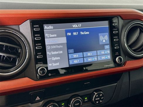 Used 2020 Toyota Tacoma TRD Off-Road image 24