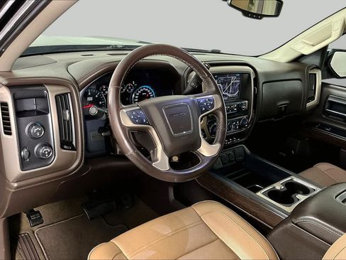 Used 2017 GMC Sierra 1500 Denali AWD/4WD image 17