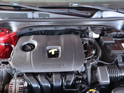 Used 2020 Kia Forte LXS image 38