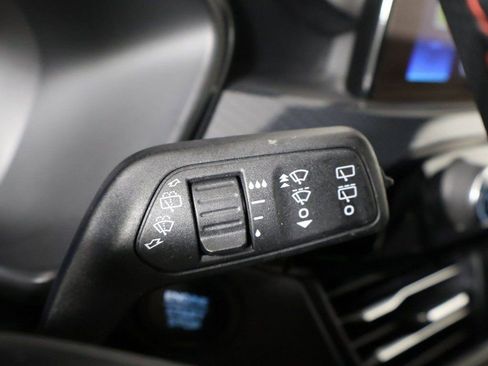 Used 2023 Ford Escape ST-Line FWD image 35