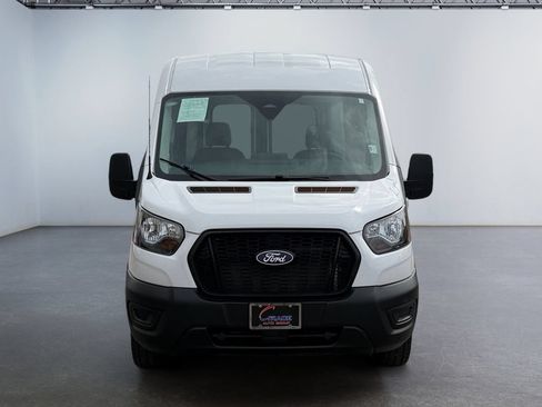 Used 2026 Ford Transit 250 148 Medium Roof RWD image 2