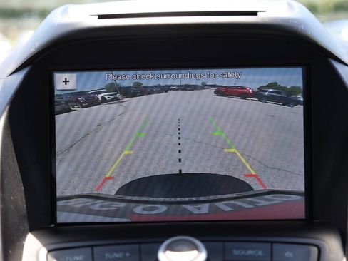 Used 2018 Ford Escape SE w/ SE Sync 3 Package AWD/4WD image 22