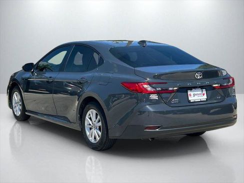 Used 2025 Toyota Camry LE w/ Convenience Package AWD/4WD image 7