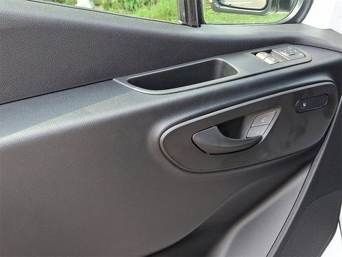 New 2025 Mercedes-Benz Sprinter 2500 image 9