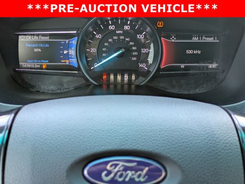 Used 2017 Ford Explorer XLT w/ Equipment Group 202A FWD image 30