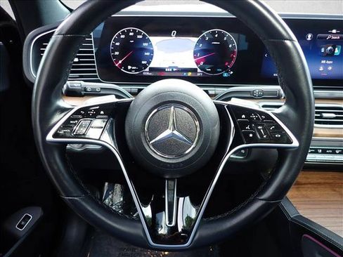 Used 2025 Mercedes-Benz GLE 350 4MATIC image 15