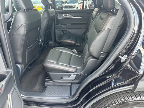 Certified 2025 Ford Explorer ST-Line w/ Premium Package RWD image 23