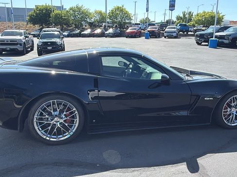 Used 2008 Chevrolet Corvette Z06 w/ Preferred Equipment Group RWD image 4