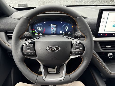 New 2026 Ford Explorer Tremor w/ Tremor Convenience Package image 25