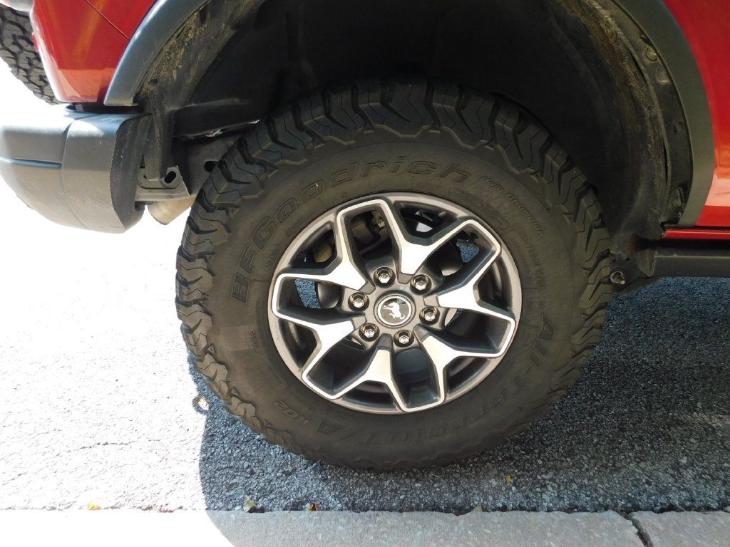 Used 2023 Ford Bronco Badlands AWD/4WD image 7