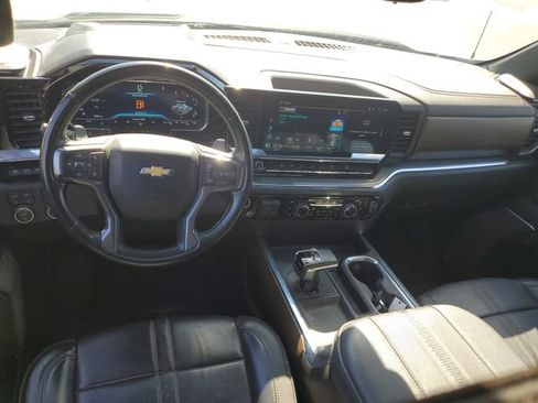 Used 2024 Chevrolet Silverado 1500 High Country w/ High Country Premium Package AWD/4WD image 10