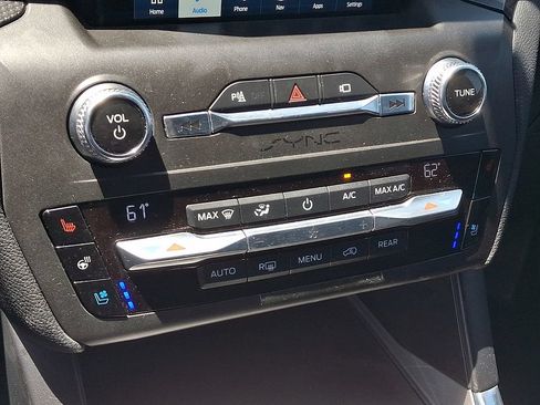 Used 2020 Ford Explorer ST w/ Premium Technology Package AWD/4WD image 15