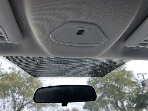 Used 2018 Ford Focus SE image 27