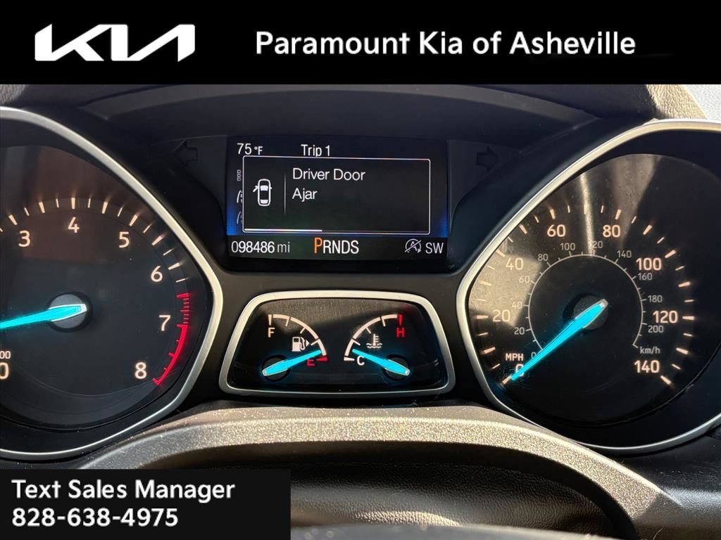 Used 2017 Ford Escape SE w/ Equipment Group 201A AWD/4WD image 9