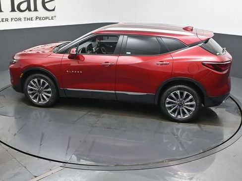 Certified 2025 Chevrolet Blazer Premier w/ Driver Confidence II Package image 41