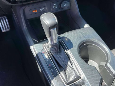 Used 2022 Honda Civic Sport image 29