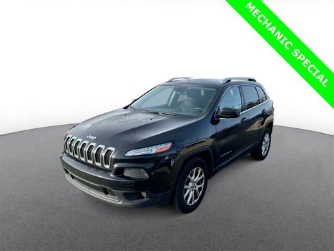 Used 2015 Jeep Cherokee Latitude image 4
