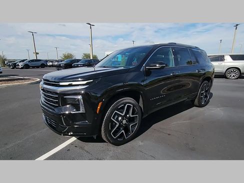 New 2026 Chevrolet Traverse High Country image 17