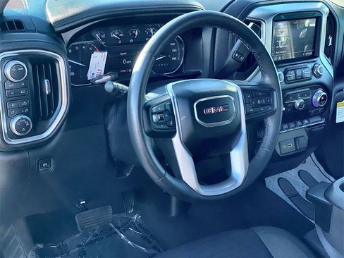 Used 2021 GMC Sierra 1500 Elevation image 18