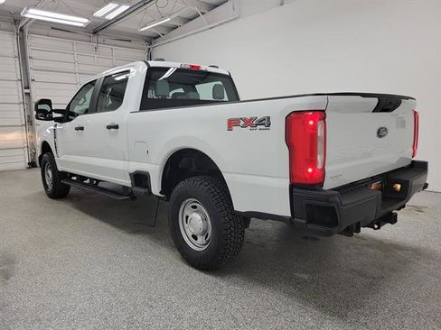 Used 2023 Ford F250 XL w/ XL Off-Road Package image 4