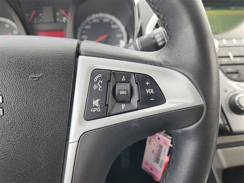 Used 2012 GMC Terrain SLT image 26